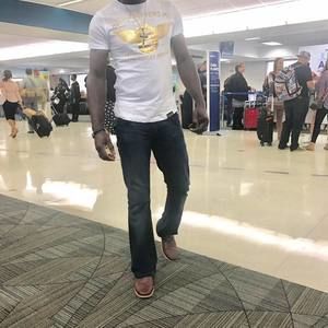 Meet your Posher, Auguste